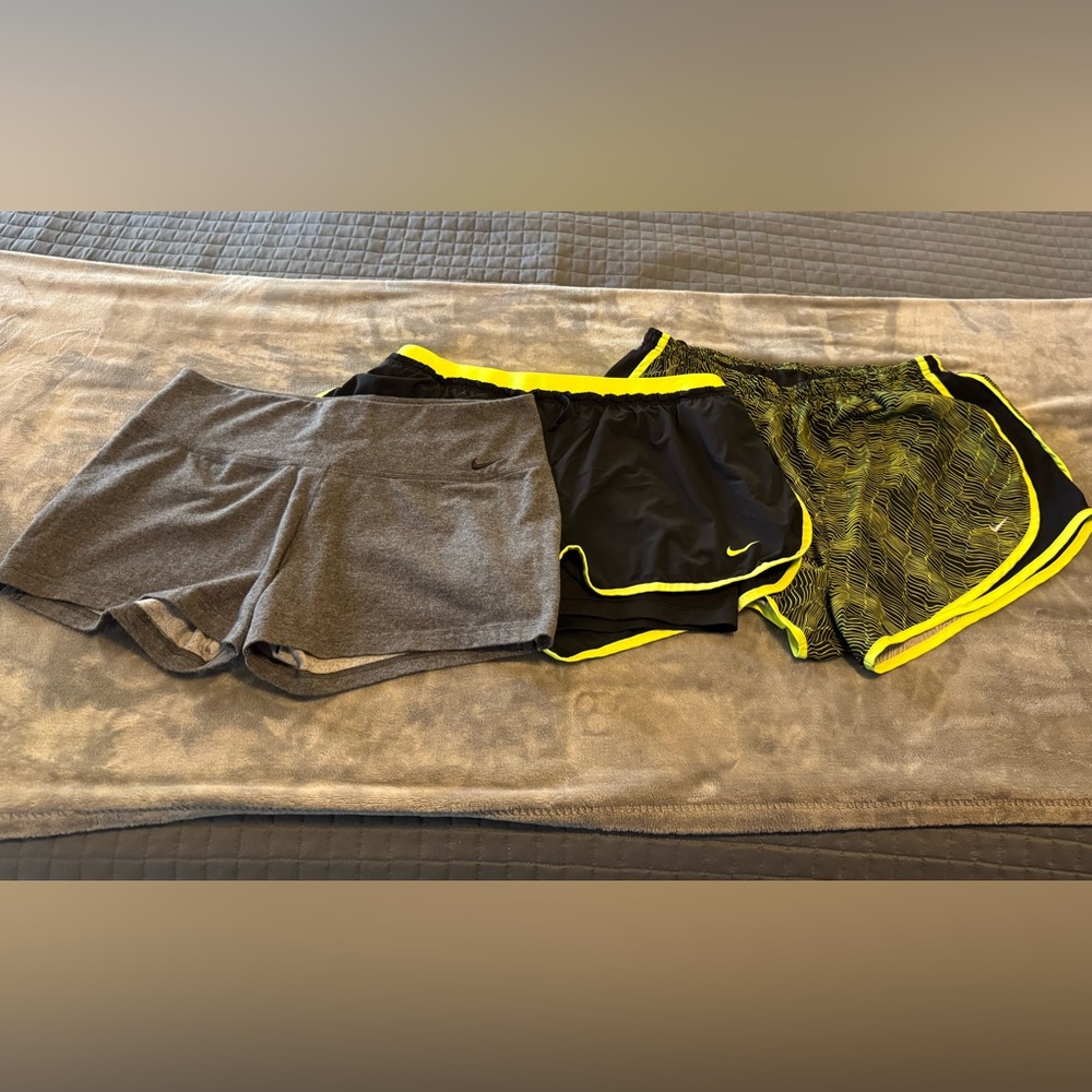 Woman’s Nike short set